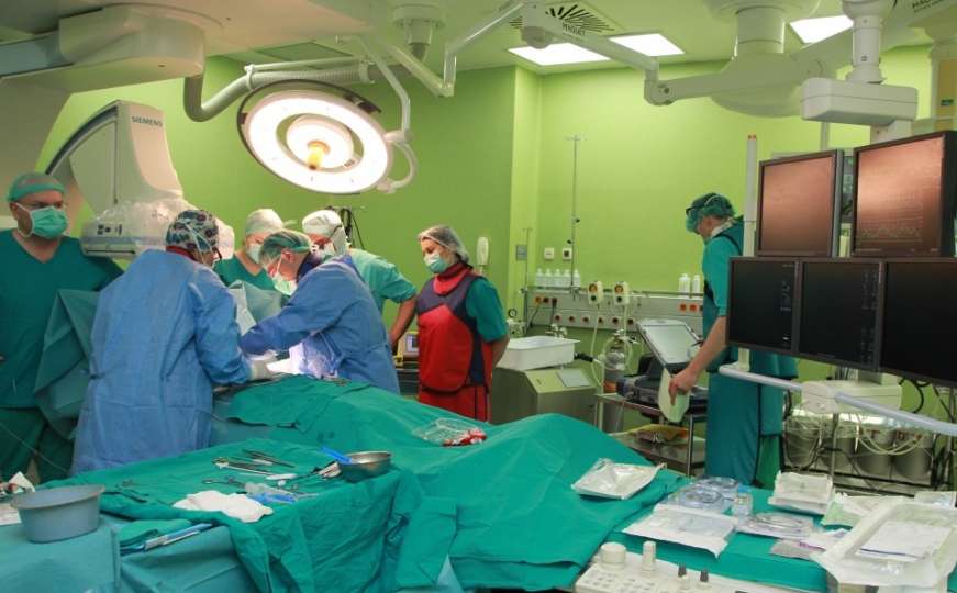 KCUS: Prvi put urađena operacija na srcu bez otvaranja grudnog koša 